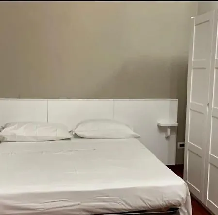 Bed & Breakfast 100 Ducati B&B